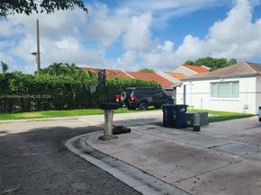 8254 SW 147th Pl, Miami FL 33193