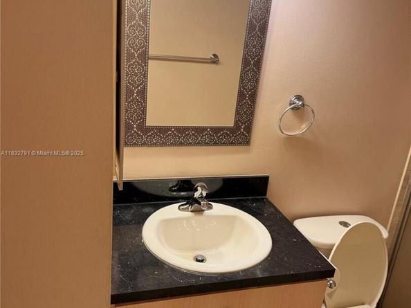 11248 SW 11th St, Pembroke Pines FL 33025