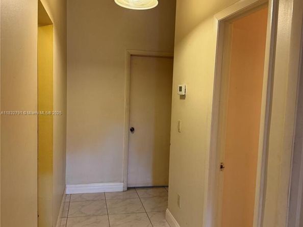 11248 SW 11th St, Pembroke Pines FL 33025