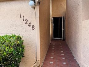 11248 SW 11th St, Pembroke Pines FL 33025