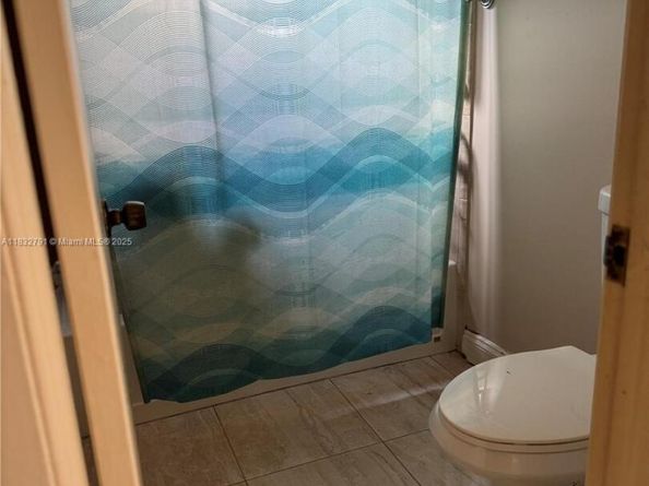 11248 SW 11th St, Pembroke Pines FL 33025