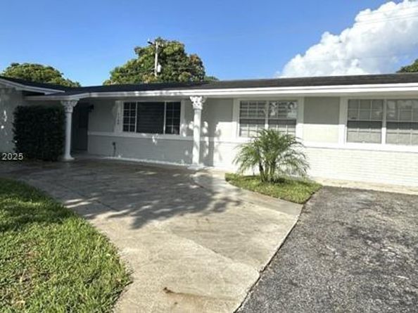 19300 NW 19th Ave, Miami Gardens FL 33056
