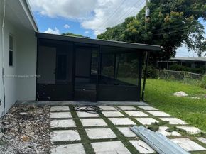 19300 NW 19th Ave, Miami Gardens FL 33056