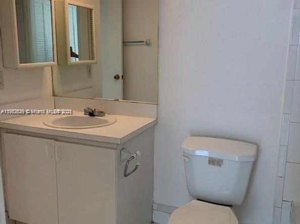 9350 Fontainebleau Blvd 209, Miami FL 33172