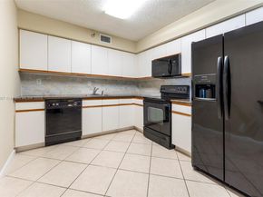3530 Mystic Pointe Dr 2207, Aventura FL 33180