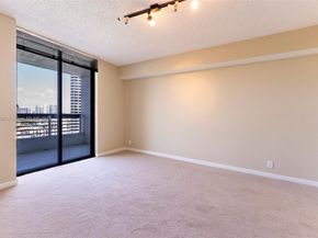 3530 Mystic Pointe Dr 2207, Aventura FL 33180
