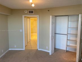 3530 Mystic Pointe Dr 2207, Aventura FL 33180