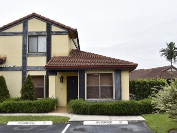 15070 SW 49th Ln D106, Miami FL 33185