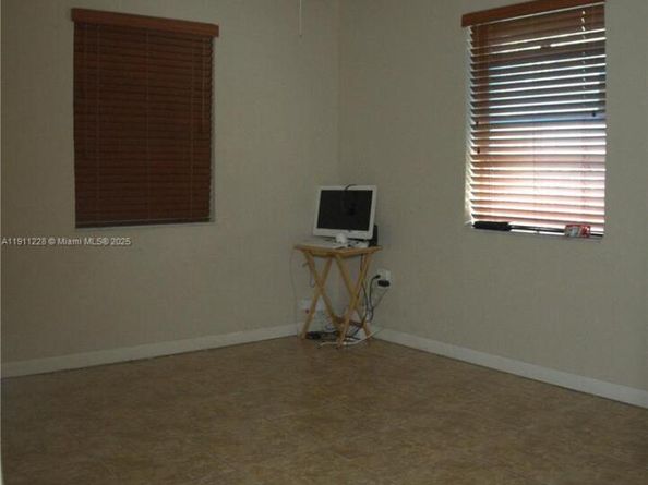 Undisclosed Address #A11911228, Miami Gardens FL 33056