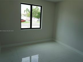 12389 SW 220 St, Miami FL 33170