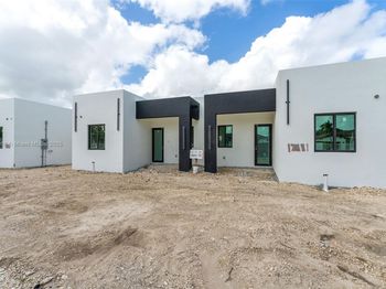 12389 SW 220 St