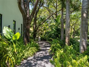 12220 Rock Garden Ln, Pinecrest FL 33156
