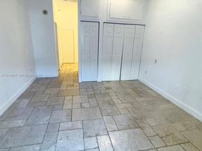 20505 E Country Club Dr 135, Aventura FL 33180