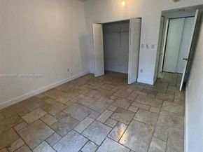 20505 E Country Club Dr 135, Aventura FL 33180