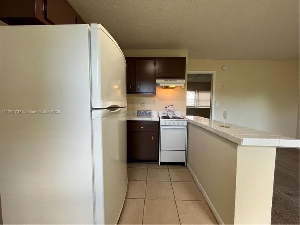 5192 NE 6th Ave 802, Oakland Park FL 33334
