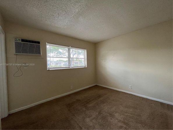 5192 NE 6th Ave 802, Oakland Park FL 33334