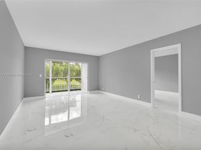 1201 Hillcrest Ct 204, Hollywood FL 33021