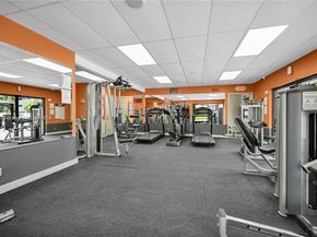 1201 Hillcrest Ct 204, Hollywood FL 33021
