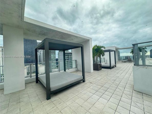 1010 SW 2nd Ave 601, Miami FL 33130
