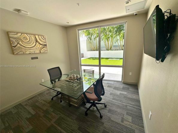 1010 SW 2nd Ave 601, Miami FL 33130