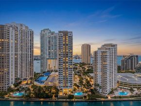 801 Brickell Key Blvd PH3306, Miami FL 33131