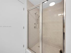 3470 E Coast Ave H1605, Miami FL 33137