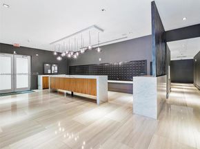 3470 E Coast Ave H1605, Miami FL 33137