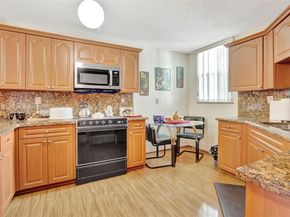 20717 SW 81st Pl, Cutler Bay FL 33189