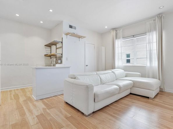 1211 Pennsylvania Ave E1, Miami Beach FL 33139