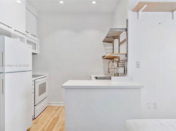 1211 Pennsylvania Ave E1, Miami Beach FL 33139