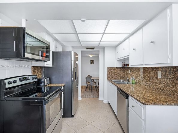 100 Golden Isles Dr 101, Hallandale Beach FL 33009