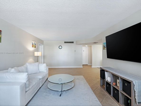 100 Golden Isles Dr 101, Hallandale Beach FL 33009