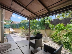 1030 NE 202nd Ter, Miami FL 33179