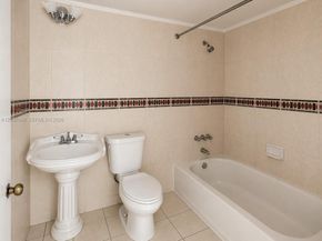 15400 SW 81st Cir Ln 1011, Miami FL 33193