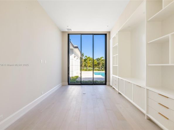 226 Bears Club Dr, Jupiter FL 33477