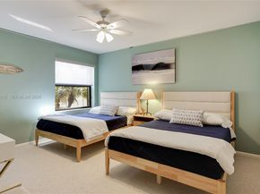 16671 N Traders Xing N 121, Jupiter FL 33477