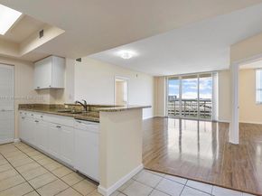 19501 W Country Club Dr 912, Aventura FL 33180