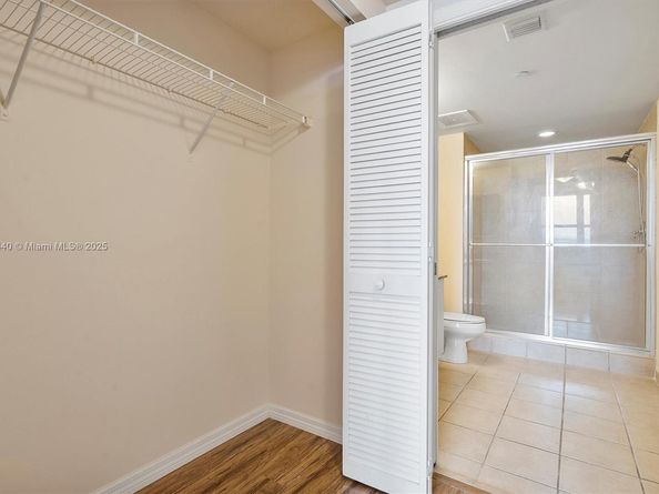 19501 W Country Club Dr 912, Aventura FL 33180