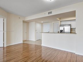 19501 W Country Club Dr 912, Aventura FL 33180