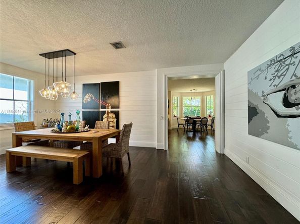 1307 Peregrine Way, Weston FL 33327