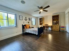 1307 Peregrine Way, Weston FL 33327