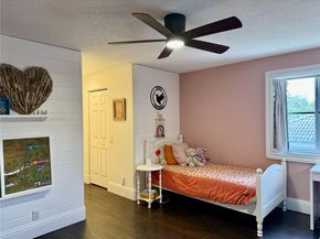 1307 Peregrine Way, Weston FL 33327