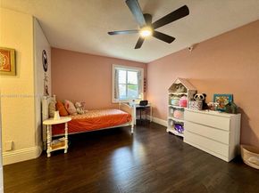 1307 Peregrine Way, Weston FL 33327