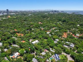 4118 Ventura Ave, Miami FL 33133