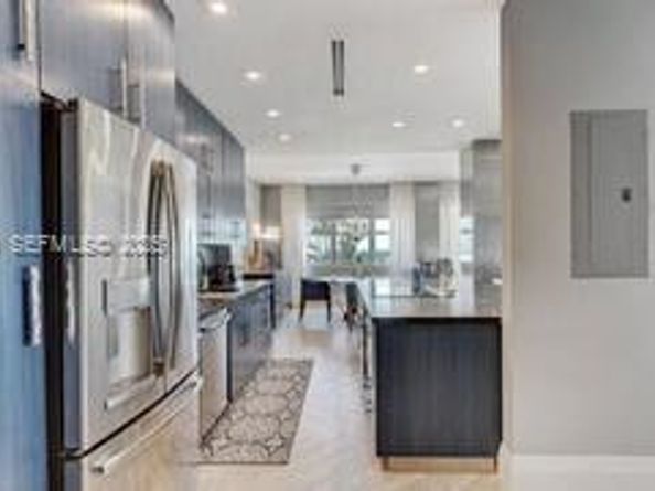 3180 S Ocean Dr 116, Hallandale Beach FL 33009