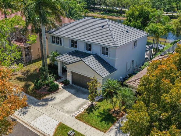 1317 Chenille Cir, Weston FL 33327