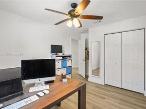 1317 Chenille Cir, Weston FL 33327