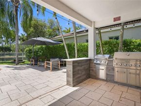 1317 Chenille Cir, Weston FL 33327