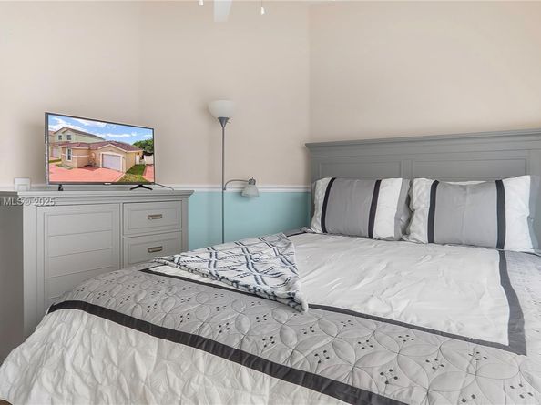 6311 Navajo Ter, Margate FL 33063