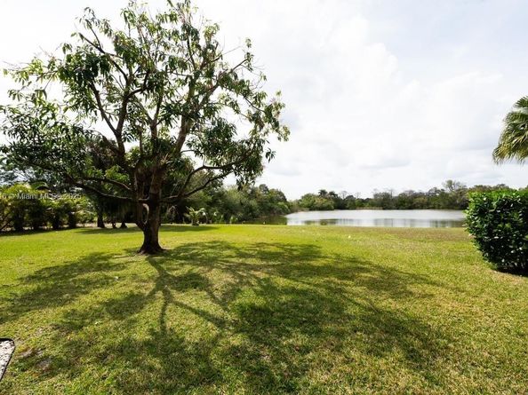17969 Fairoaks Way, Boca Raton FL 33498